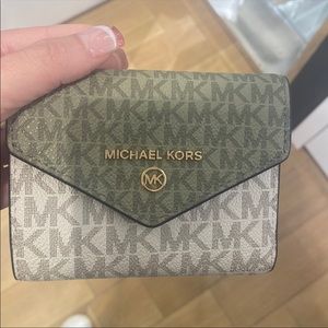 NWT Authentic Michael Kors Olive Green Bifold Wallet